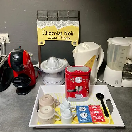 Dans Joli Village D'annot * Annot