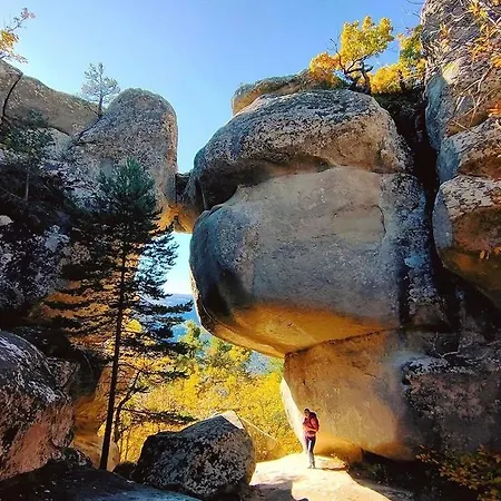 Dans Joli Village D'annot * Annot